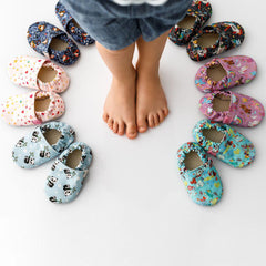 Detské textilné capačky Barefoot - Hearts