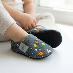 Detské textilné capačky Barefoot - Space Copa cop