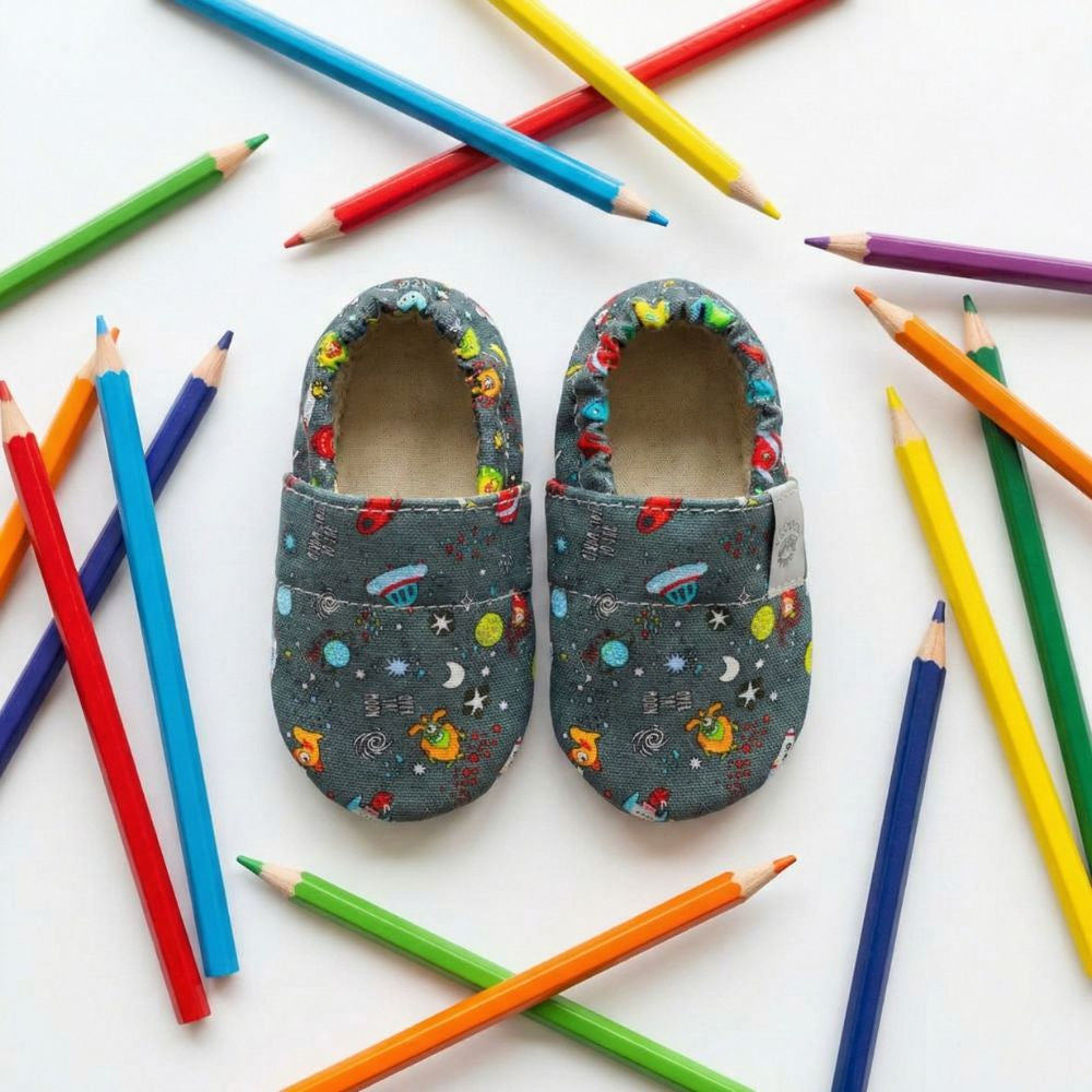 Detské textilné capačky Barefoot - Space Copa cop